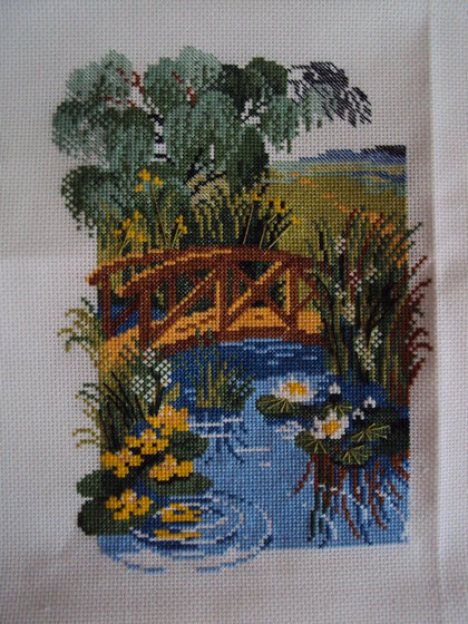 Работа «Пейзаж с мостиком (21х30 см., 12 цветов, шерсть, "Риолис")»