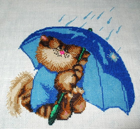 Работа «котик под зонтиком»