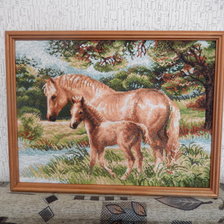 Работа «Лошадь с жеребенком..  Фирма "Риолис"   30-40см»