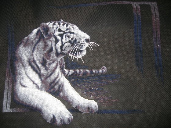 Работа «Белый тигр с которым я намучилась)»