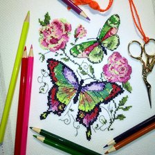 Работа «"Бабочки и розы"»