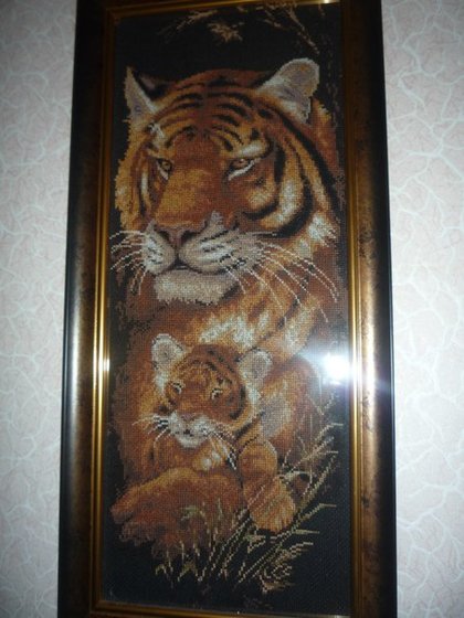 Работа «Тигрица с тигрёнком.»