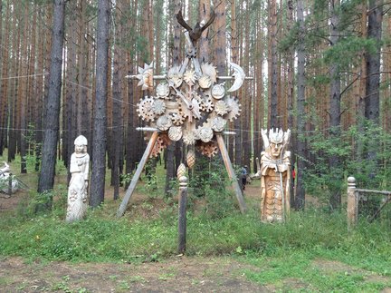 Деревянные скульптуры под открытым небом №127508