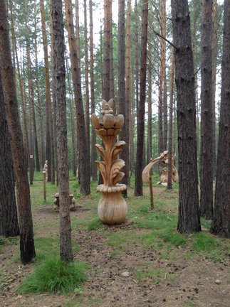 Деревянные скульптуры под открытым небом №127514