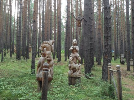 Деревянные скульптуры под открытым небом №127515