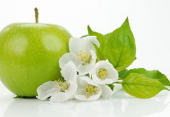 яблоко с цветочками - фрукты, цветы, яблоко - оригинал