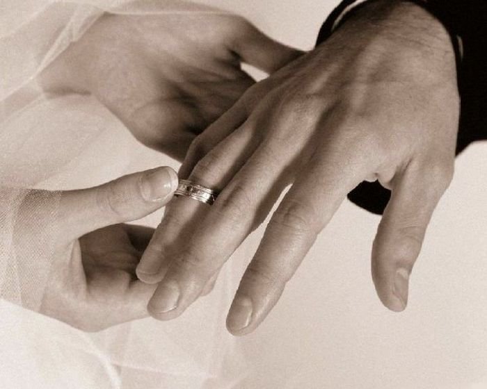 свадьба - кольцо, свадьба, руки - оригинал