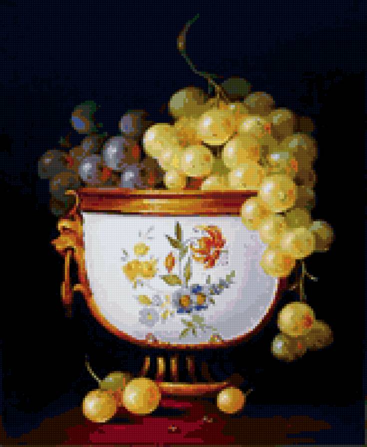 виноград в вазе - ягоды, натюрморт - предпросмотр