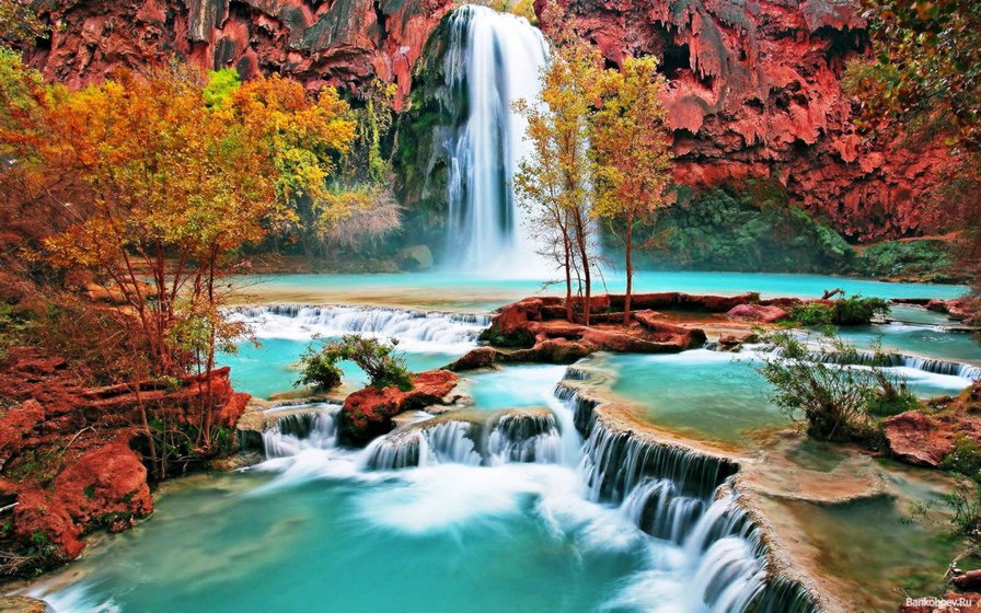 Осенний водопад - ручей, горы, вода, водопад, осень, осенний пейзаж - оригинал