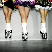 Оригинал схемы вышивки «танцоры ноги» (№117406)