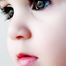 Оригинал схемы вышивки «Глаза ребёнка.» (№118783)
