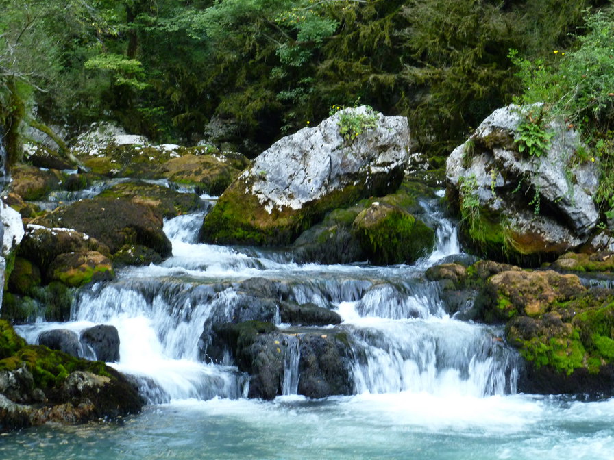 Природа (река) - абхазия - оригинал