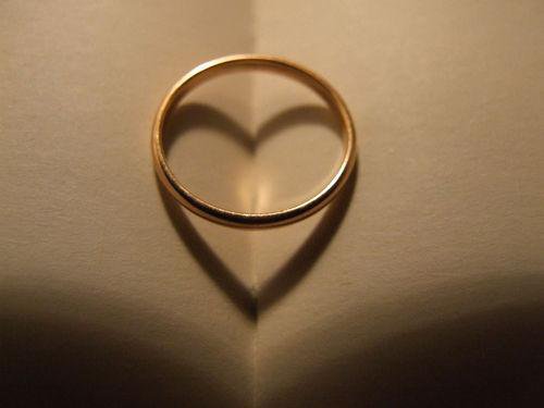 Любовь - книга, сердце, кольцо, любовь - оригинал