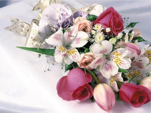 весенний букет - цветы букет тюльпаны альстрамерии - оригинал