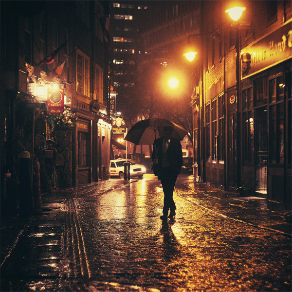 The Autumn Rain - осень, человек, дождь, фонарь, город, зонт, ночь, улица - оригинал
