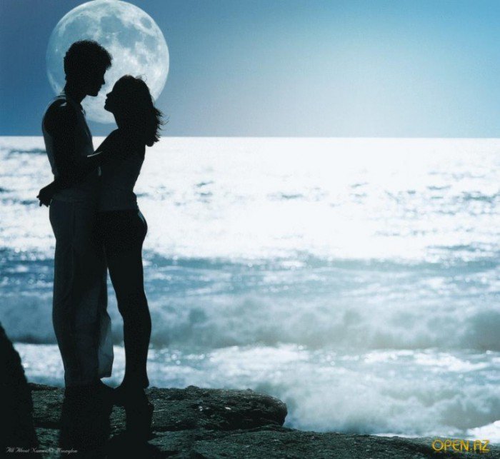 двое - она, мужчина, пара, луна, море, образ, он, парень, женщина, девушка - оригинал