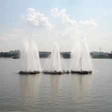 фонтан на набережной г.Новосибирска