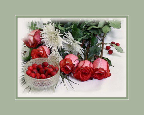 №421893 - цветы, ягоды, букет, натюрморт - оригинал
