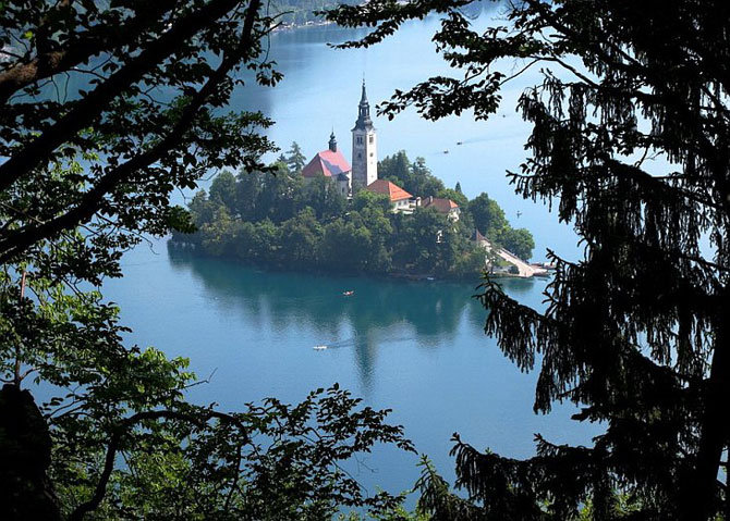 Замок на острове Блед - словения, замок, озеро, пейзаж - оригинал