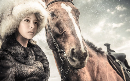 Монгольская девушка с лошадью - девушка, азия, лошади, восток - оригинал