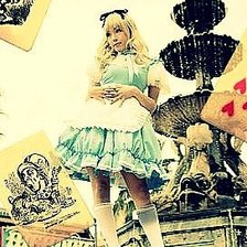 Оригинал схемы вышивки «Alice in wonderworld» (№480196)