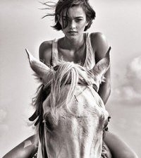 Схема вышивки «Девушка на лошадь»