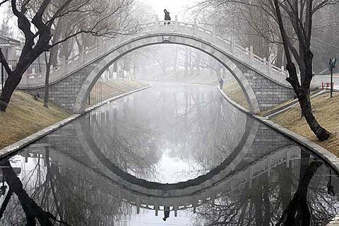 лунный мост китай - пекин парк природа города - оригинал