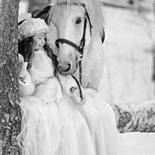 девочка и конь