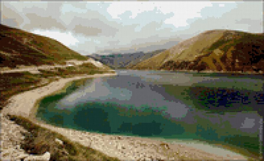 Чеченское озеро - горы, озеро, чечня - предпросмотр