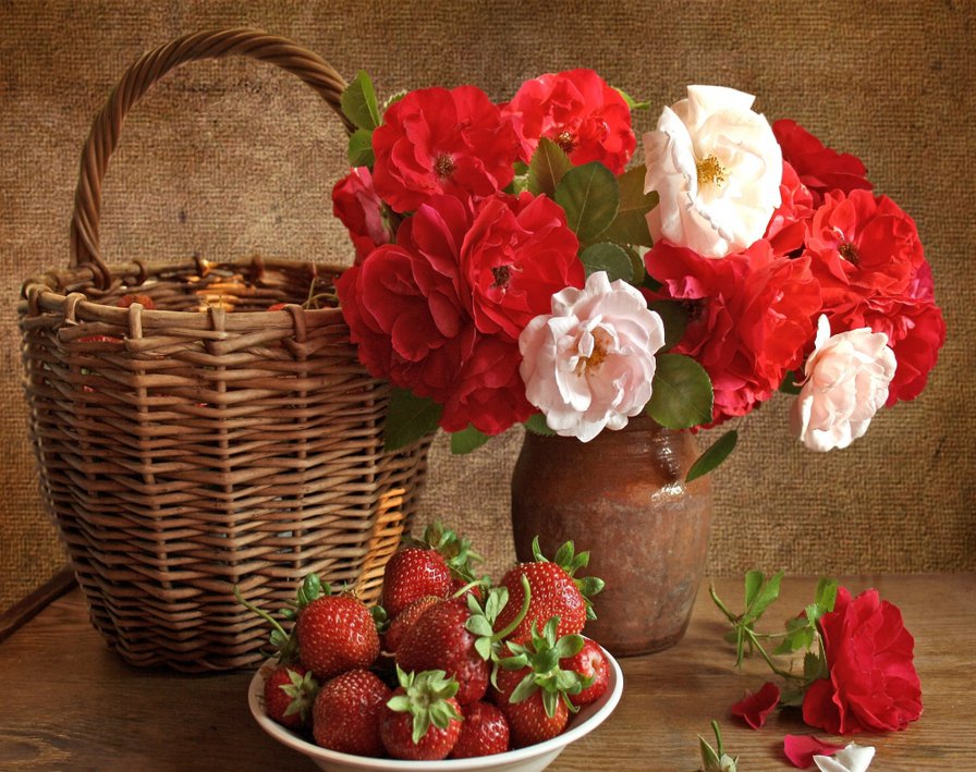 летний натюрморт - натюрморт, ягоды, цветы - оригинал