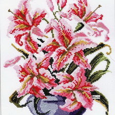 Схема вышивки «Лилии в вазе»