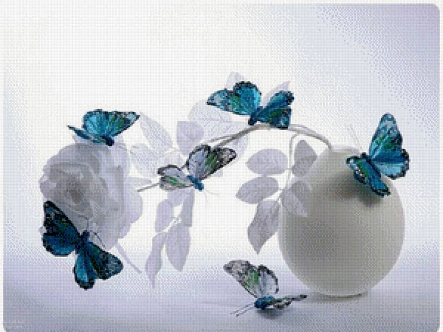 бабочки на веточке - ваза, цветы, бабочки - предпросмотр
