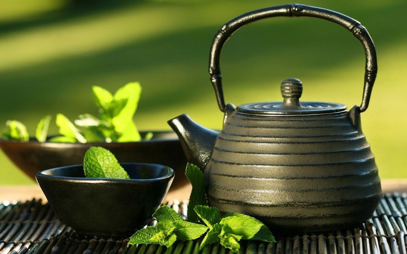 чайник с зелёном чаем - чай, чайник, кухня, чашки, листы чая - оригинал