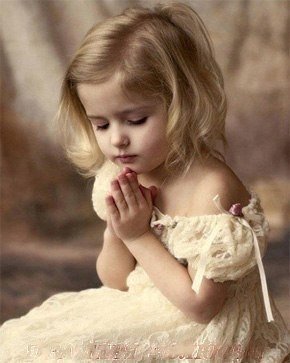 молитва, девочка - девочка, молящяя, люди, ребенок, религия - оригинал