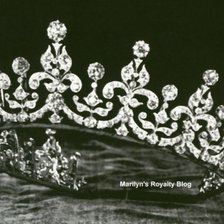 Схема вышивки «корона»