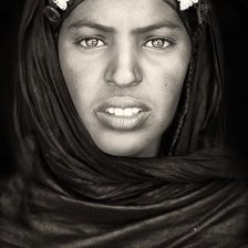Оригинал схемы вышивки «берберская женщина» (№729704)
