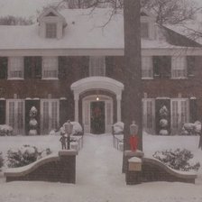 Оригинал схемы вышивки «Home Alone» (№764384)