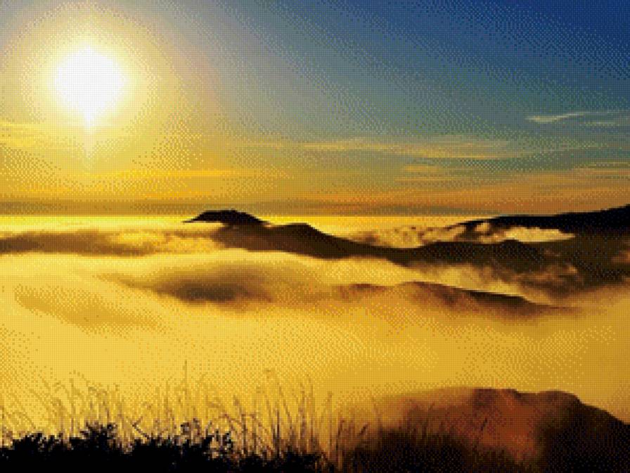Туманное утро - утро, горы, туман, солнце, рассвет, трава - предпросмотр