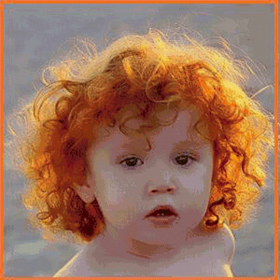 Кудрявая рыжая малышка с волосатой киской 