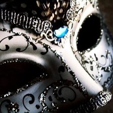 Оригинал схемы вышивки «Венецианская маска» (№824379)