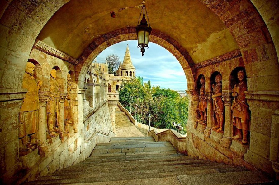 Лестница - замок, парк, история - оригинал