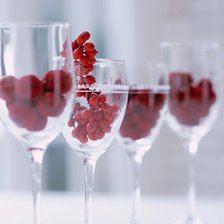 Схема вышивки «бокалы ягодами»