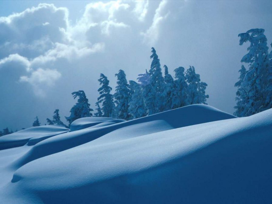Горы в снегу - зима - оригинал