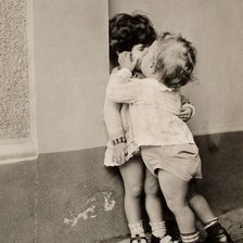 Схема вышивки «Дети целуются»