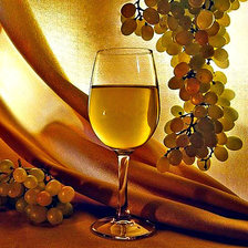 Оригинал схемы вышивки «Бокал вина и виноград» (№1079826)