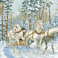 тройка лошадей в зимнем лесу