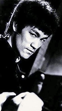 Bruce Lee - кинорежиссер, актер, сценарист, продюсер - оригинал
