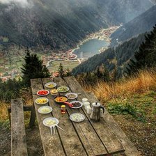 Схема вышивки «ужин в горах»