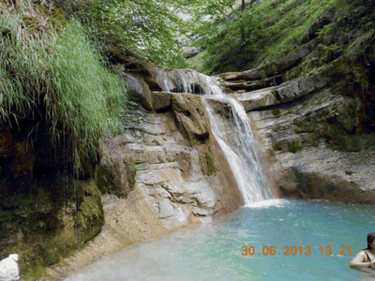 водопад на р. Куаго - водопад, пейзаж, природа, река - предпросмотр