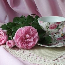 Оригинал схемы вышивки «Чашка и розы» (№1486760)